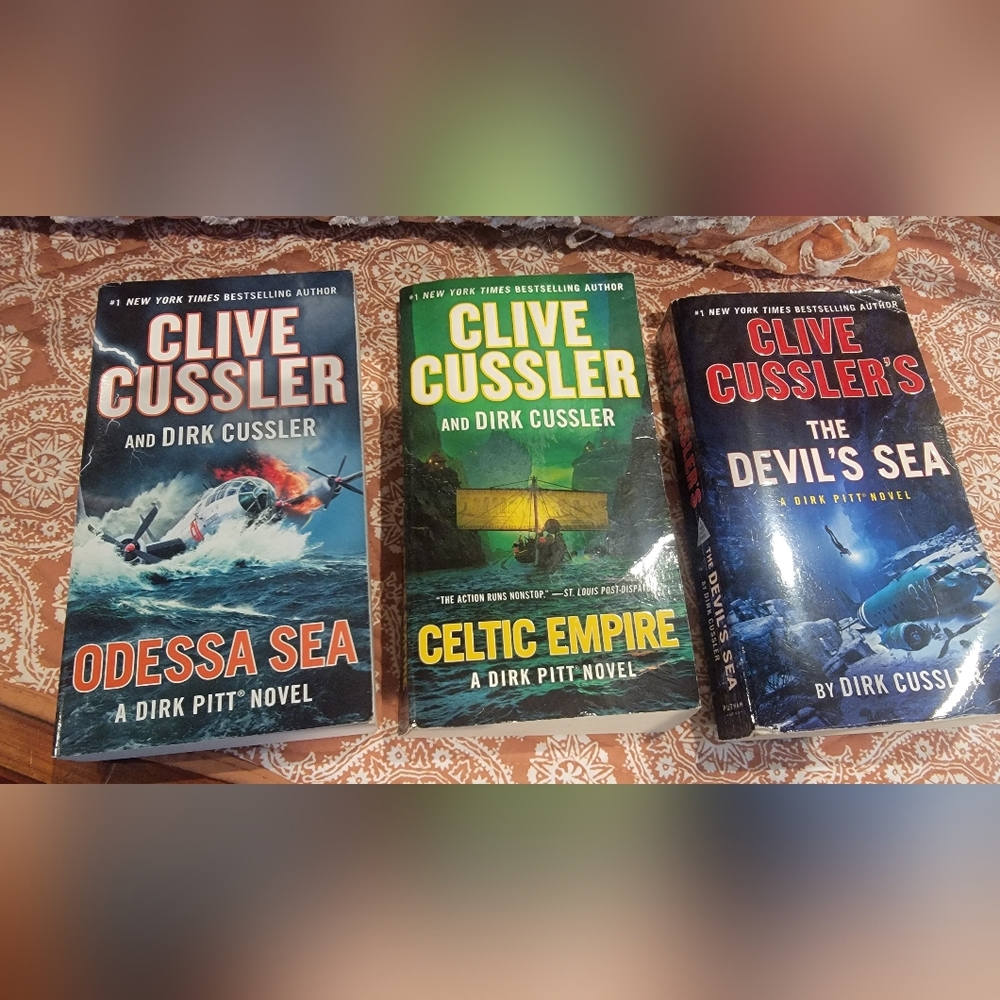 Clive Cussler Dirk Pitt Novel Set